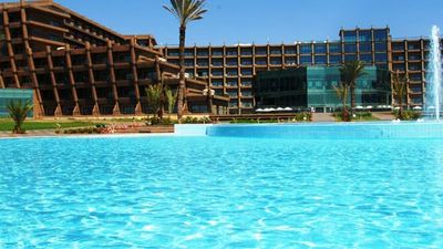 Noah's Ark Deluxe Hotel & Casino