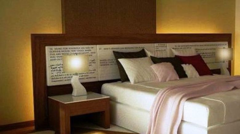 <b>Noah's Ark Deluxe Hotel & Casino Room</b>