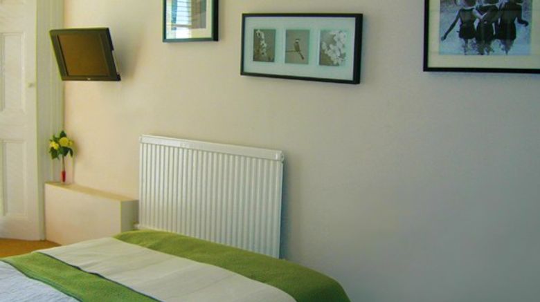 <b>1 Lexham Gardens Hotel Room</b>