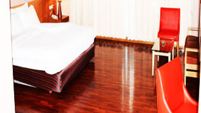 <b>Aiya Residence & Sport Club Budget Htl Suite</b> <b>Aiya Residence & Sport Club Budget Htl Suite</b>