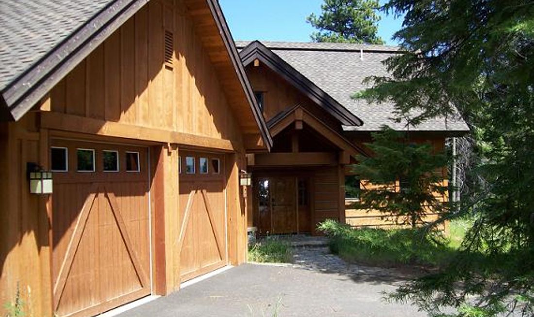 Bitterroot Chalet at Tamarack Resort Exterior