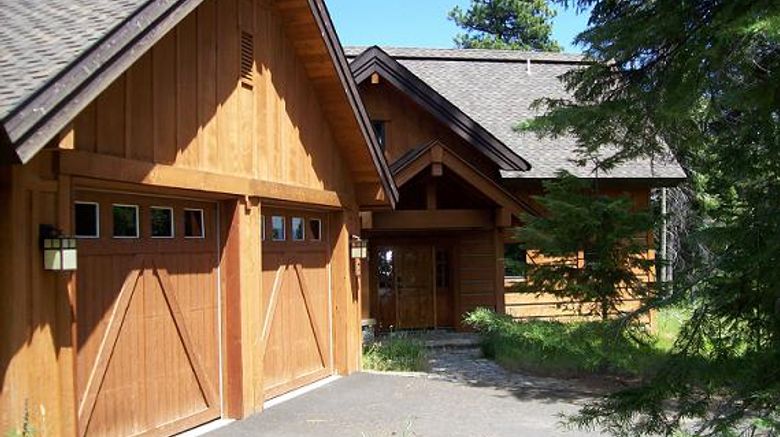 Bitterroot Chalet at Tamarack Resort Exterior