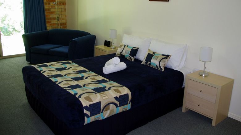 <b>Emeraldene Inn & Eco Lodge Room</b>