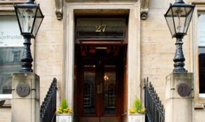 Safestay Glasgow Charing Cross Exterior