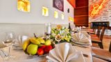 Terra Complex Banquet