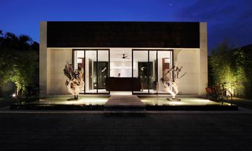eqUILIBRIA Hotels Seminyak