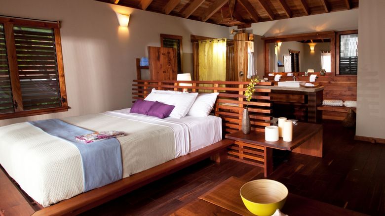 <b>Aqua Oceanfront Resort Room</b> <b>Aqua Oceanfront Resort Room</b>
