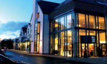 Raheen Woods Hotel