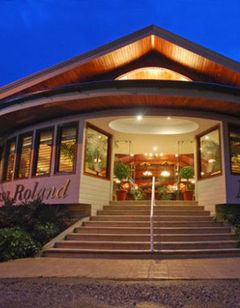 Casa Roland Marina Resort