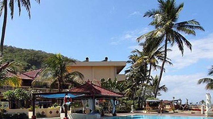 Bali Palms Resort Pool