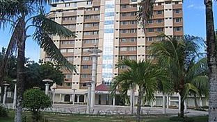 Parkside EGI Hotel