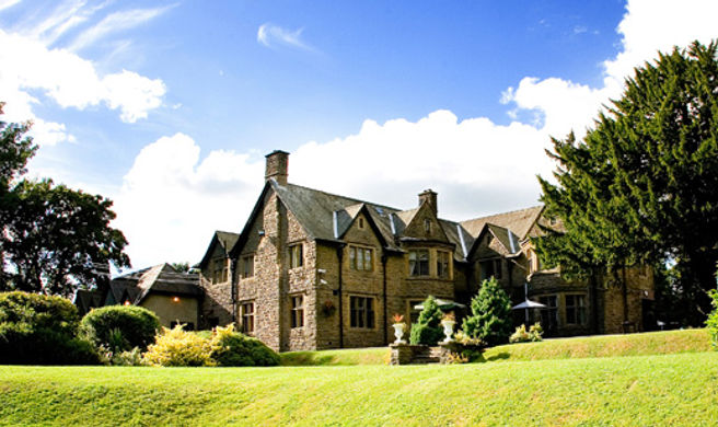 Maes Manor Country Hotel Exterior