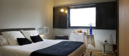 Mossa Hotel Room