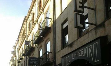 Hotel Emperatriz II