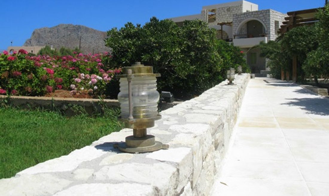 Hotel Kavos Beach Exterior