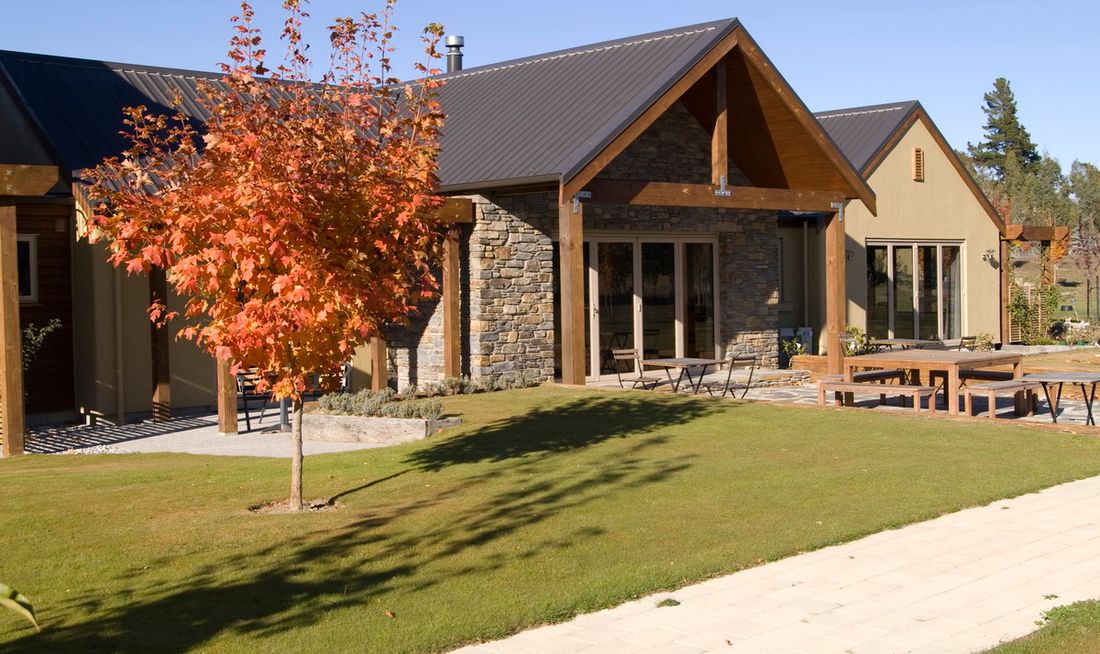 Maple Lodge Exterior
