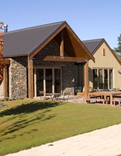 Maple Lodge