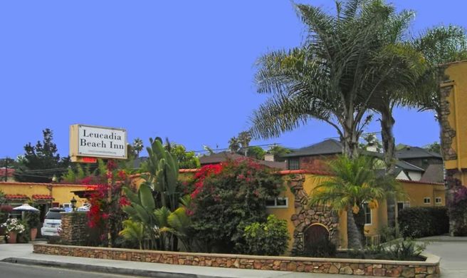 Leucadia Beach Inn Exterior