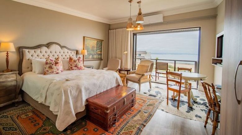<b>On the Beach Guesthouse Room</b> <b>On the Beach Guesthouse Room</b>