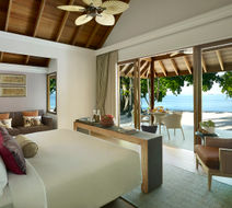 Dusit Thani Maldives Room