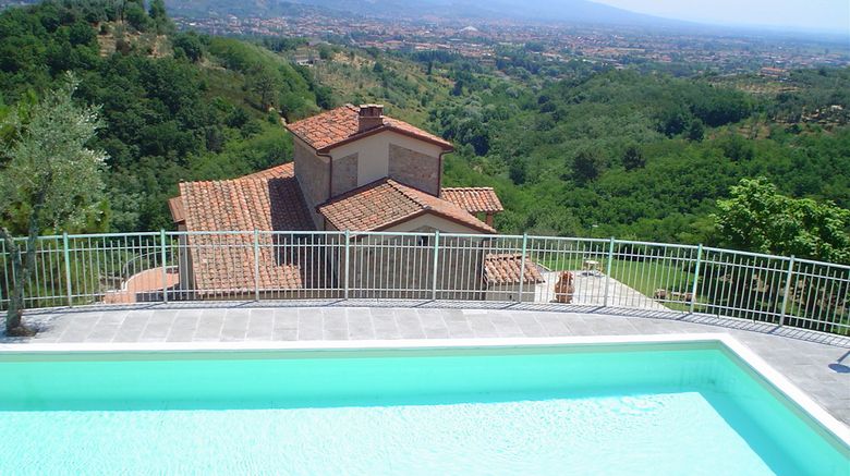 <b>La Piana Hotel Pool</b>