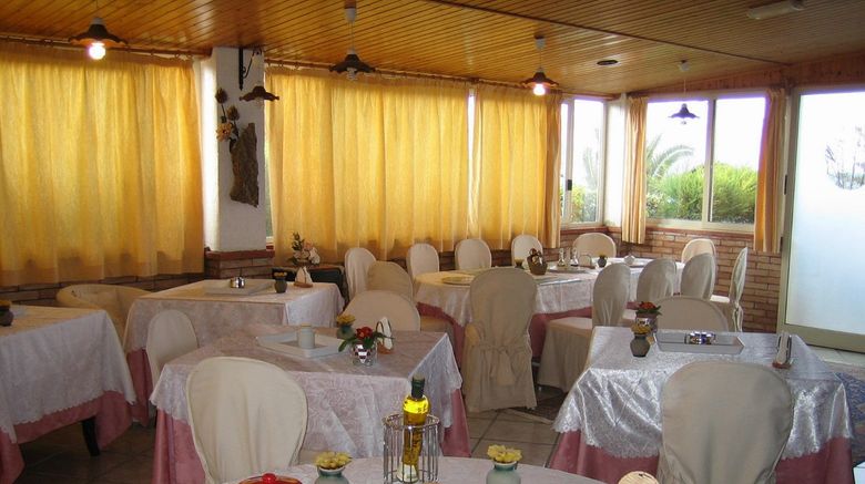<b>Francesca Restaurant</b>