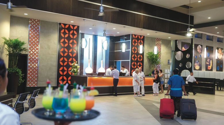 <b>Riu Playacar Lobby</b>