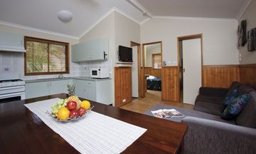 Blue Dolphin Resort and Holiday Park