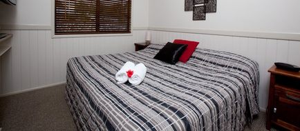 Hidden Valley Holiday Park Room