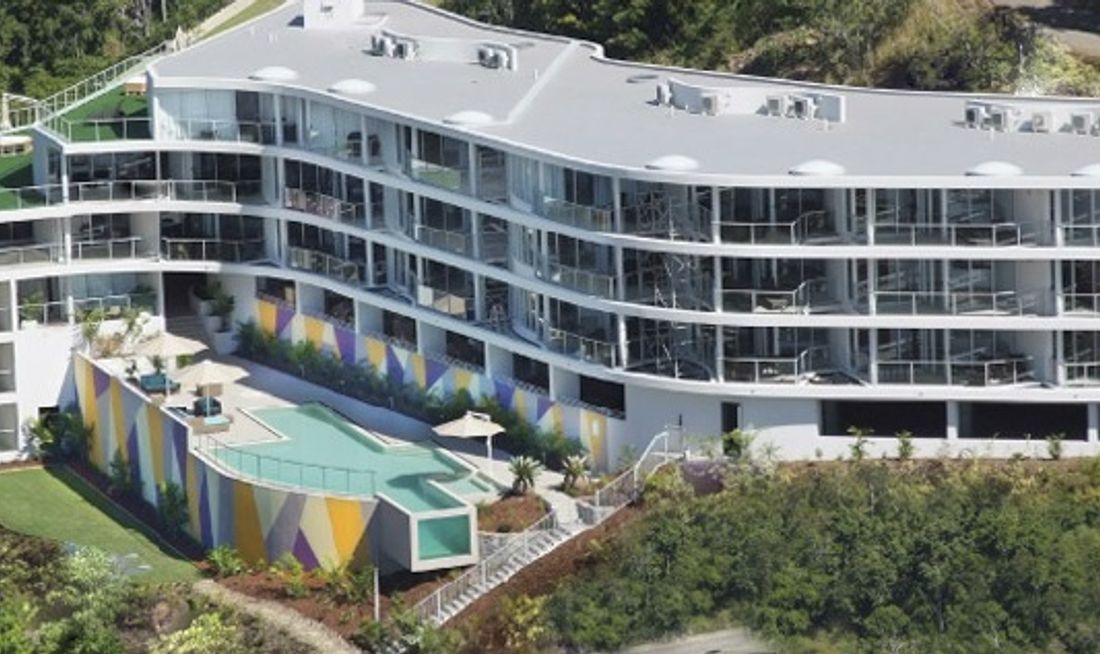 Airlie Searene Apartments Exterior