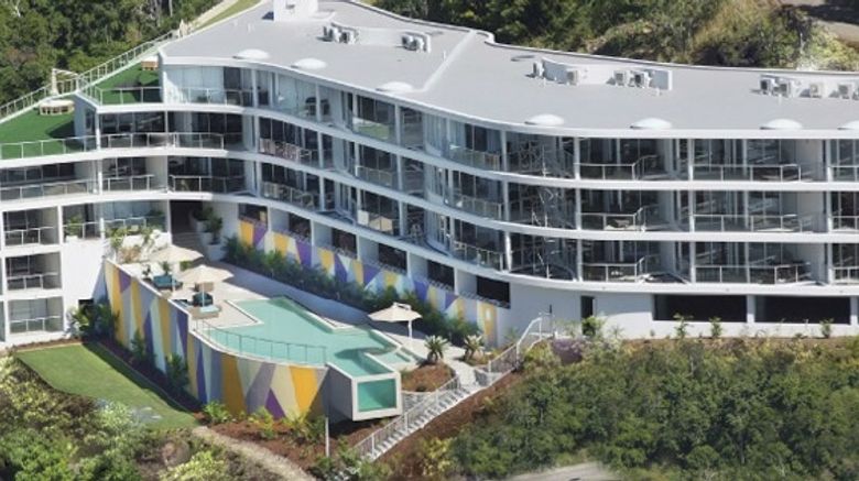 Airlie Searene Apartments Exterior