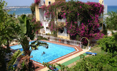 Iliostasi Beach Apartments