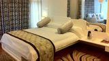 Hotel Holiday Resort Room