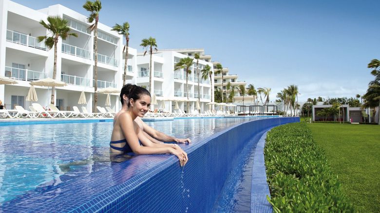 <b>Riu Palace Peninsula Pool</b>