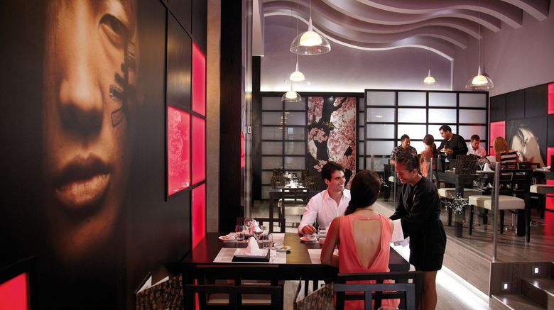 <b>Riu Palace Peninsula Restaurant</b>