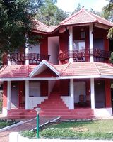 Gold Field Lake Resort