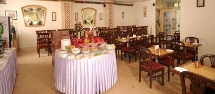 Hotel Bharat Continental Restaurant