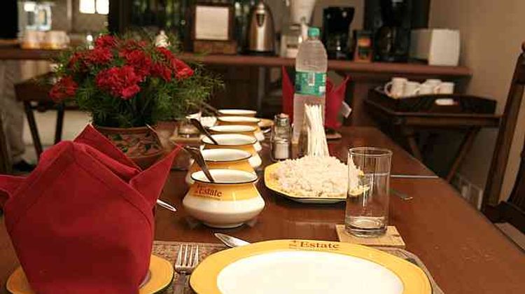 The Estate Bed & Breakfast Restaurant