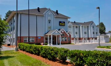Microtel Inn & Stes Charlotte/Northlake