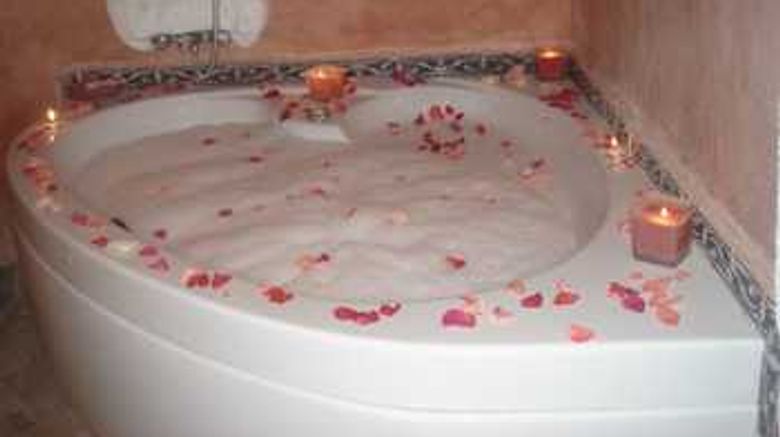 <b>Riad Marlinea Health</b>