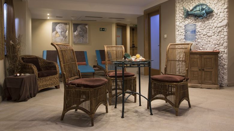 <b>Pergola Hotel & Spa Spa</b> <b>Pergola Hotel & Spa Spa</b>