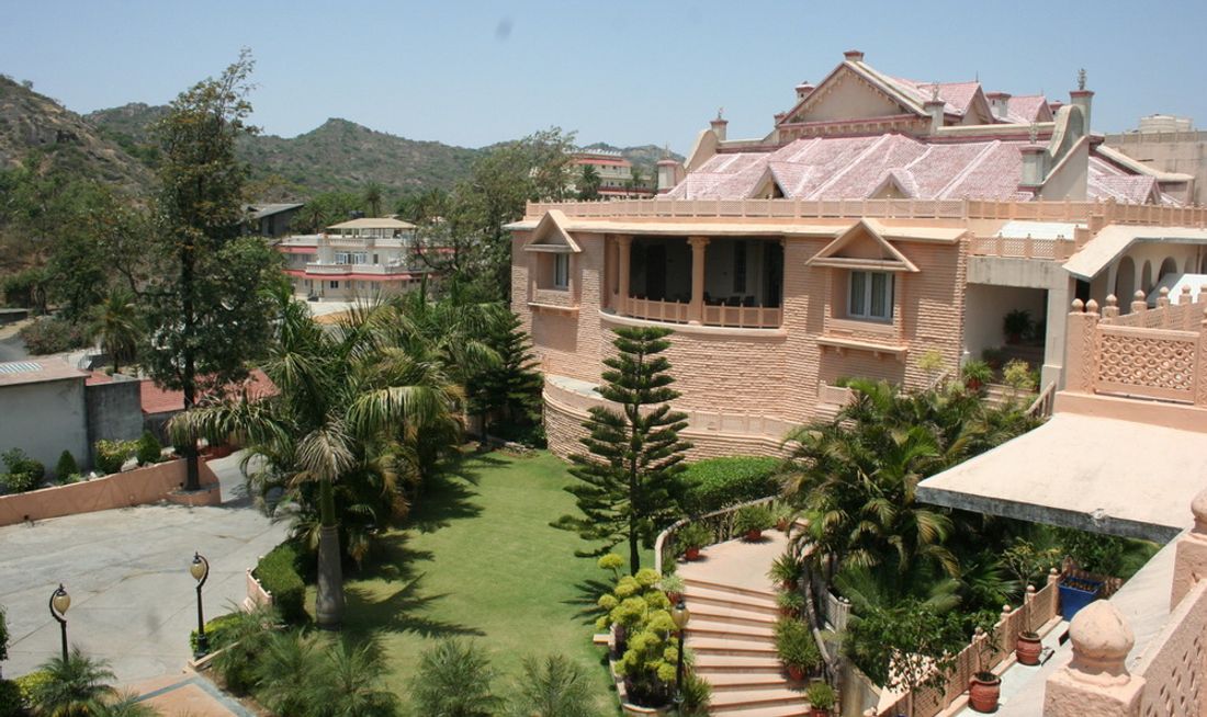 Palanpur Palace Mount Abu: Unveiling Royal Grandeur
