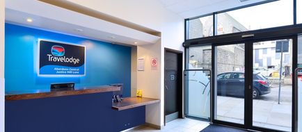Travelodge Aberdeen Central Justice Mill Lobby