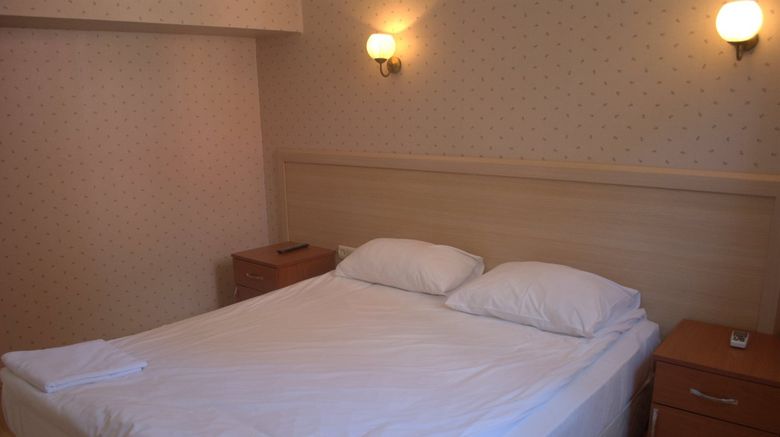 <b>Piya Hostel Room</b>