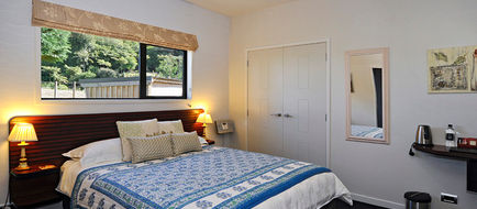 City Lights Boutique Lodge Room