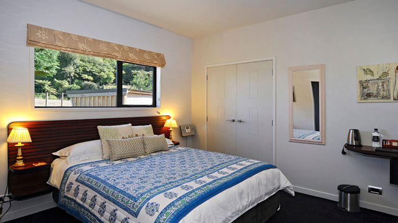 <b>City Lights Boutique Lodge Room</b>