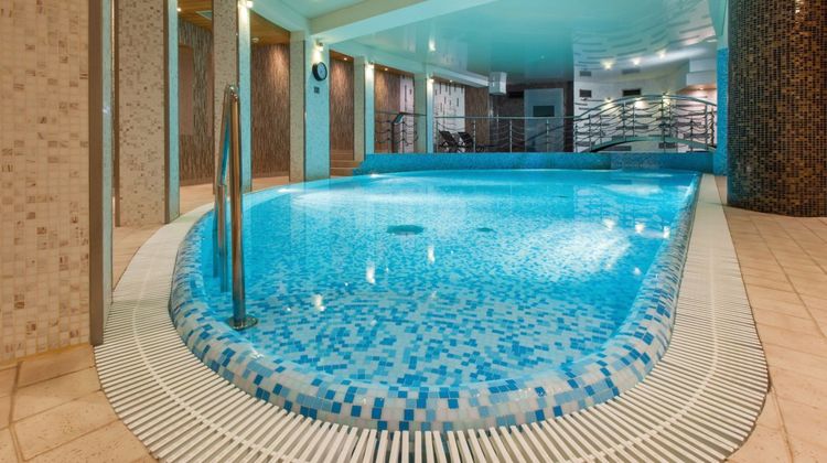 Hotel Galaxy Pool