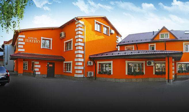 Patio Hotel Exterior