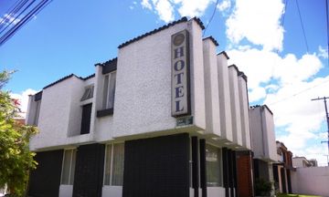 Casa Hotel La Estancia