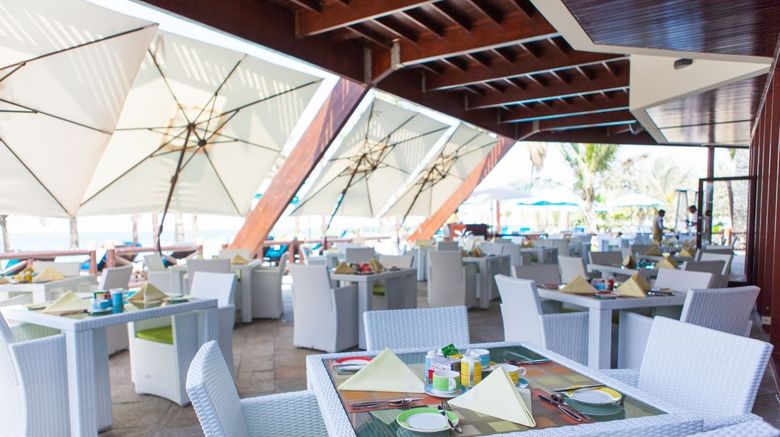 <b>JA Palm Tree Court Restaurant</b> <b>JA Palm Tree Court Restaurant</b>